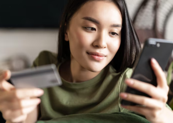 Ingin Gestun Shopee PayLater? Simak Apa Saja Risikonya!